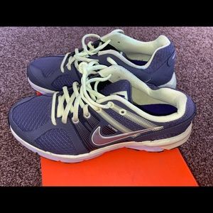Nike strong support running shoes S 8